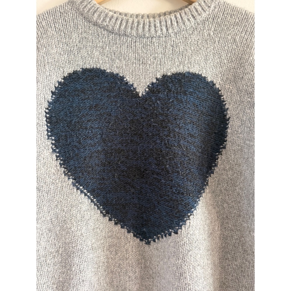 Sundance Gray Navy Blue Heart Intarsia Crewneck Sweater Womens Small - Picture 3 of 8